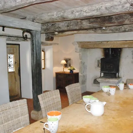 Le Chateau De Pervinquieres Сasa de vacaciones