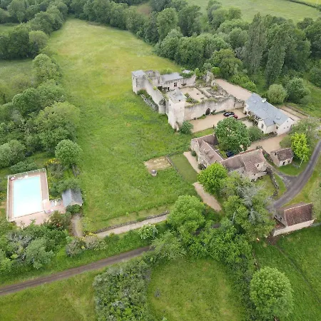 Сasa de vacaciones Le Chateau De Pervinquieres