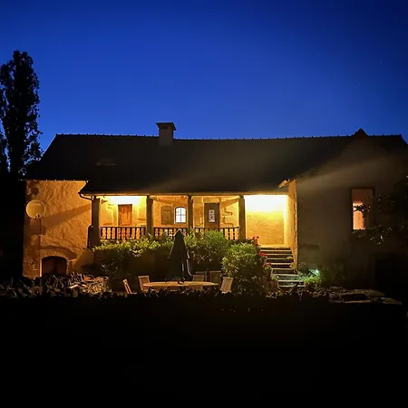 Le Chateau De Pervinquieres Сasa de vacaciones Ginals